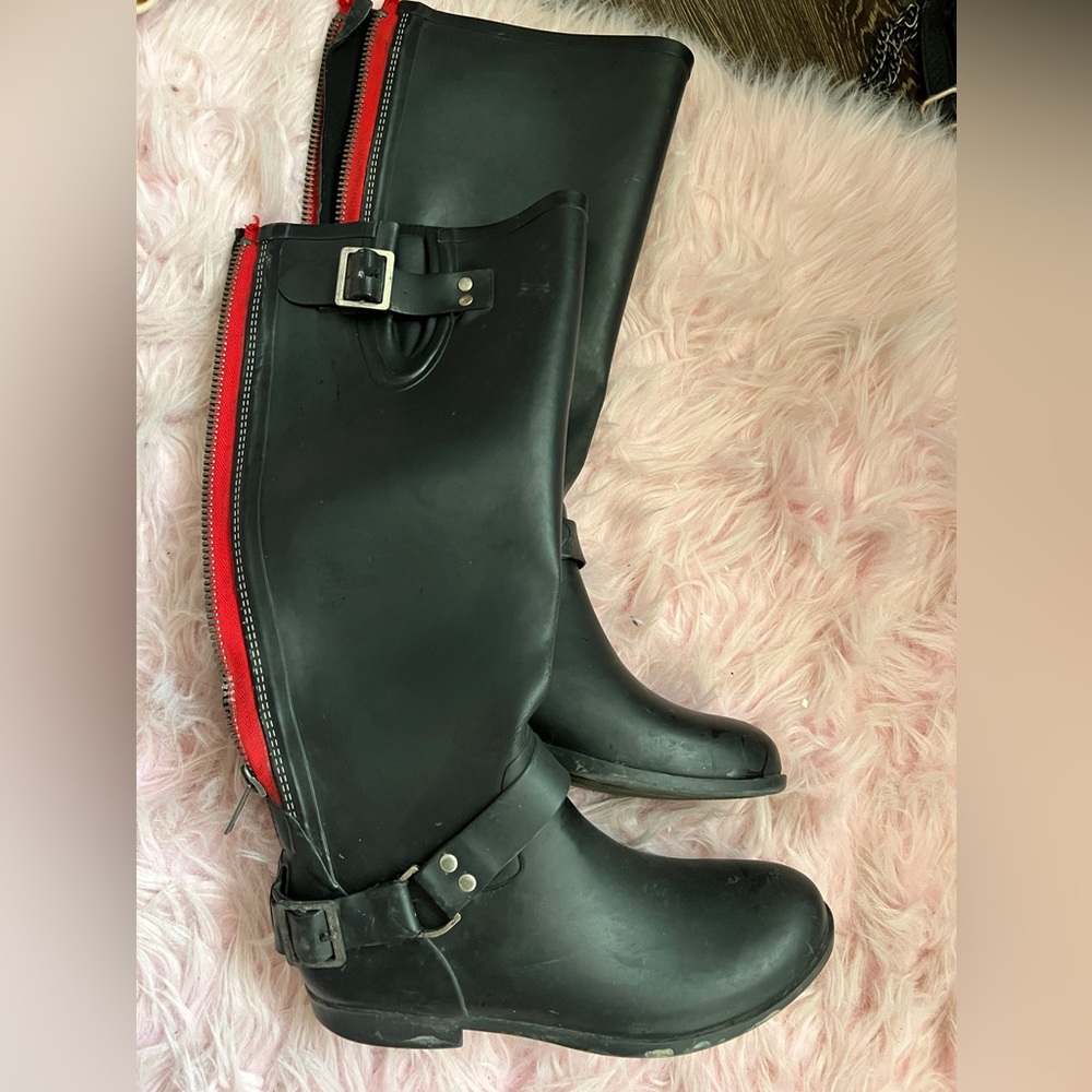 Steve Madden rain boots
